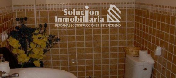 Moradia em banda T4 em Castellanos de Moriscos, Spain N.º 70503 2