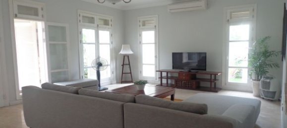 4 bedrooms Villa in Tay Ho, Vietnam No. 6320 2