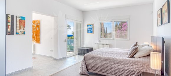 4 bedrooms Villa in Marbella, Spain No. 68061 20