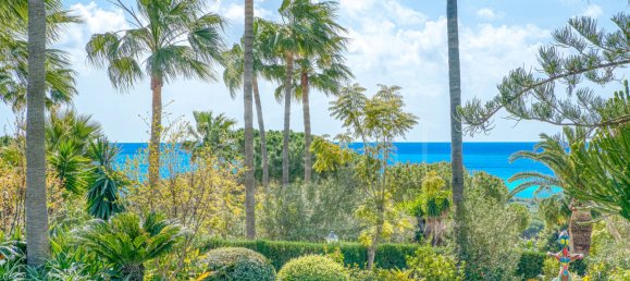 4 bedrooms Villa in Marbella, Spain No. 68061 7