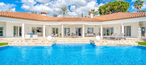 4 bedrooms Villa in Marbella, Spain No. 68061 11