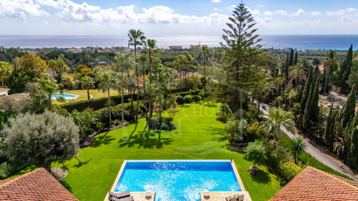 4 bedrooms Villa in Marbella, Spain No. 68061