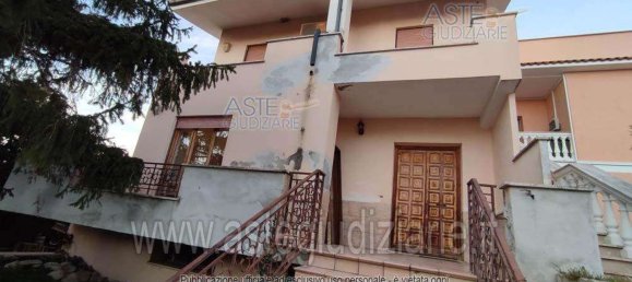 9-Zimmer Villa in Ardea, Italy, Nr. 97080 13