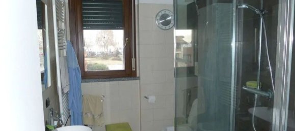 3غرفة شقة في Caronno Pertusella, Italy رقم 1640 2