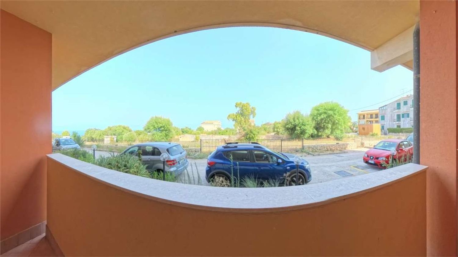 Квартира с 2 спальнями в Сиракузы, Италия № 310851