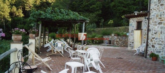 5 rooms House in Capannori, Italy No. 16951 5