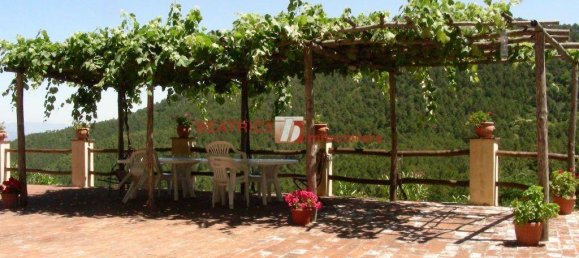 5 rooms House in Capannori, Italy No. 16951 6