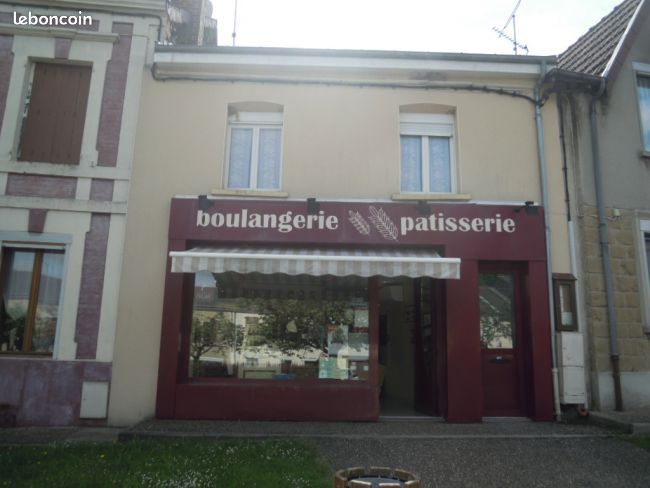 Квартира с 3 спальнями в Нёфманиль, Франция № 76672