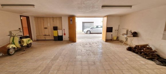 7 rooms Apartment in San Nicandro Garganico, Italy No. 120955 20