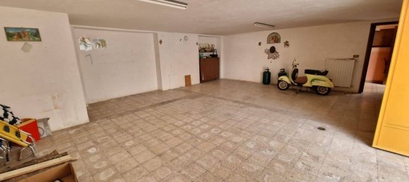 7 rooms Apartment in San Nicandro Garganico, Italy No. 120955 22