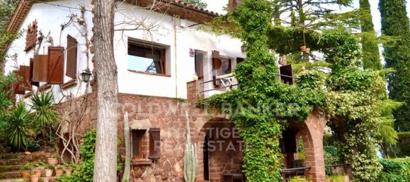 4 bedrooms House in Castellvi de Rosanes, Spain No. 82423 6