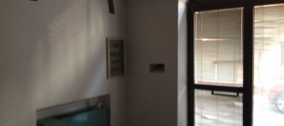 100m² Commercial property in Cremona, Italy No. 334527 7