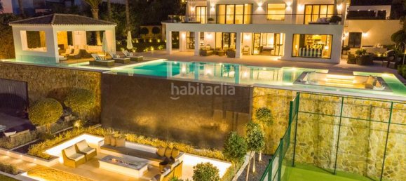 5 bedrooms Villa in Marbella, Spain No. 110341 11