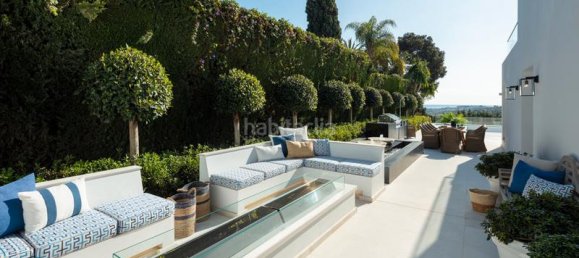 5 bedrooms Villa in Marbella, Spain No. 110341 21