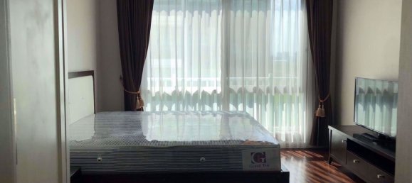 2 Schlafzimmer Eigentumswohnung in Huai Khwang, Thailand, Nr. 9910 6