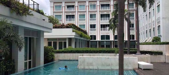 2 Schlafzimmer Eigentumswohnung in Huai Khwang, Thailand, Nr. 9910 14