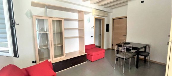 1 bedroom Apartment in Brescia, Italy No. 378748 7