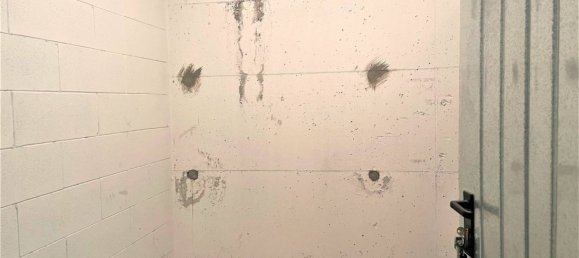 1 bedroom Apartment in Brescia, Italy No. 378748 27