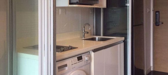 1 bedroom Duplex in Khlong Toei, Thailand No. 9632 8