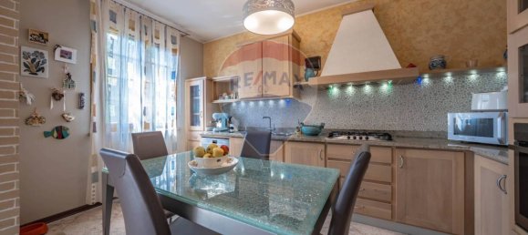 3 bedrooms Villa in Ferrara, Italy No. 340708 32