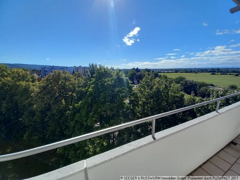 Квартира с 3 комнатами в Карлсруэ, Германия № 315739