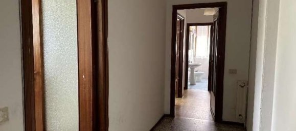 3 Schlafzimmer Wohnung in Trecate, Italy, Nr. 359378 4