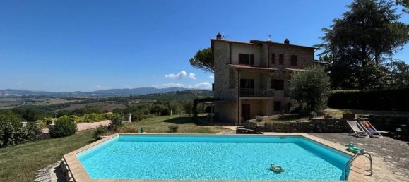 6-Zimmer Haus in Todi, Italy, Nr. 37674 5