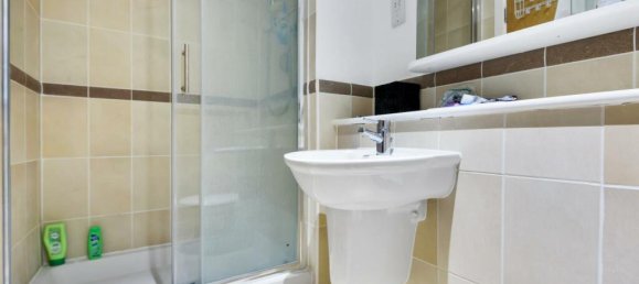 4 bedrooms House in Beckenham, United Kingdom No. 14378 12