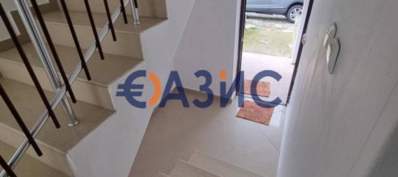 Casa de 3 dormitorios en Burgas, Bulgaria No. 776 14