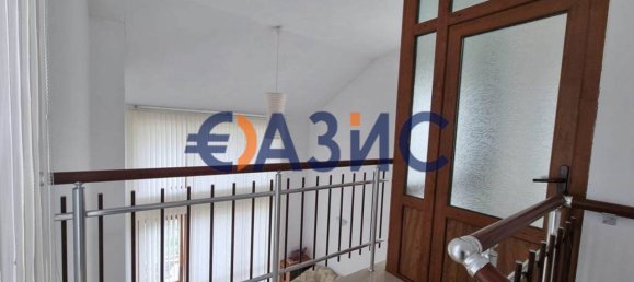 Casa de 3 dormitorios en Burgas, Bulgaria No. 776 16