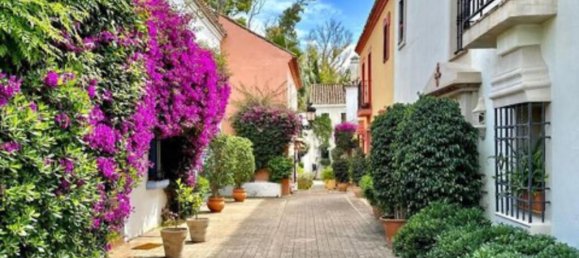 Moradia em banda T3 em Marbella, Spain N.º 246133 2