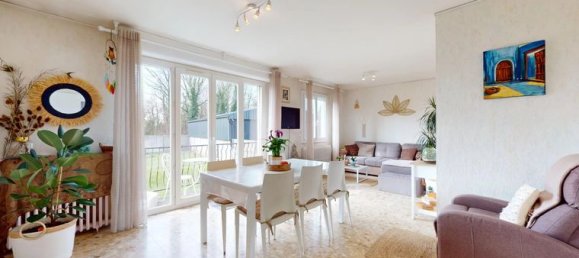 5 bedrooms House in Montfermeil, France No. 360304 3