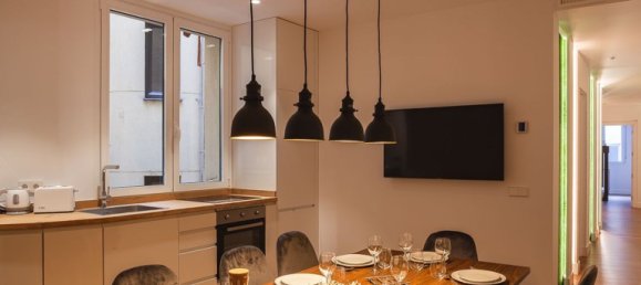 5 bedrooms Apartment in Madrid, Spain No. 27699 2