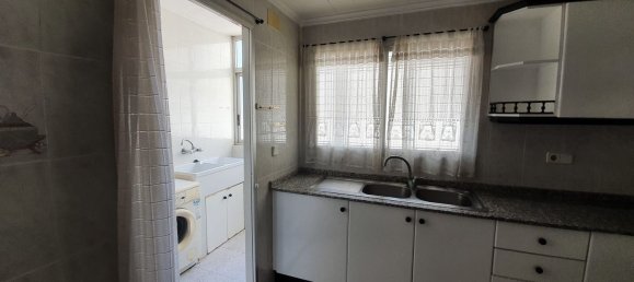 4 bedrooms Apartment in Albal, Spain No. 145794 10