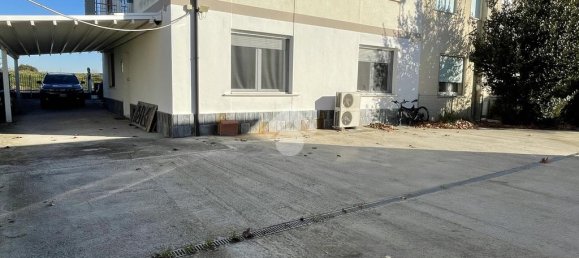 3 rooms Apartment in Quarto d'Altino, Italy No. 58966 7