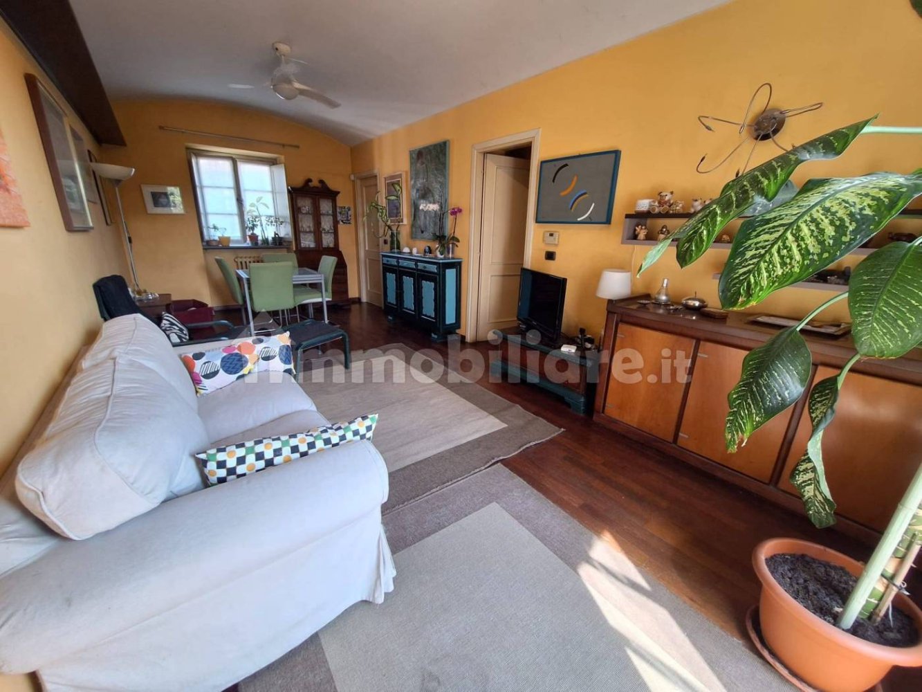 2 Schlafzimmer Wohnung in Turin, Italy, Nr. 322030