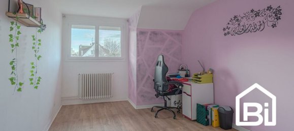 4 bedrooms House in Ifs, France No. 326626 7