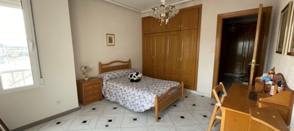 Apartamento de 3 dormitorios en Monóvar, Spain No. 186981 9
