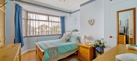 3 Schlafzimmer Gewerbliche Immobilie in Feltham, United Kingdom, Nr. 9803 6