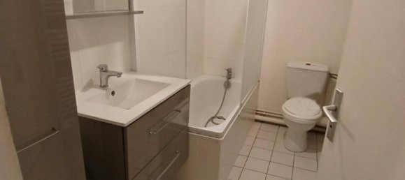 Studio in Reims, France No. 152481 5