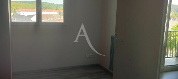 Apartamento de 3 dormitorios en Soissons, France No. 81496 9