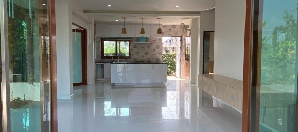 4 bedrooms House in Hang Dong, Thailand No. 5225 5