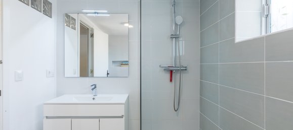 Вилла с 3 спальнями в Аликанте, Испания № 70794 15