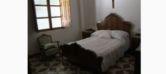 11 chambres Appartement à Baza, Spain No. 161018 4