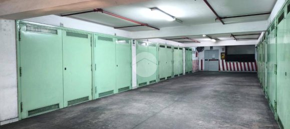 Garage in Naples, Italy 15m², Nr. 363050 5