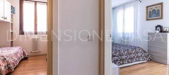 8 rooms House in Cavezzo, Italy No. 35969 30