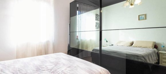 3-salle Appartement à Cabiate, Italy No. 30186 57