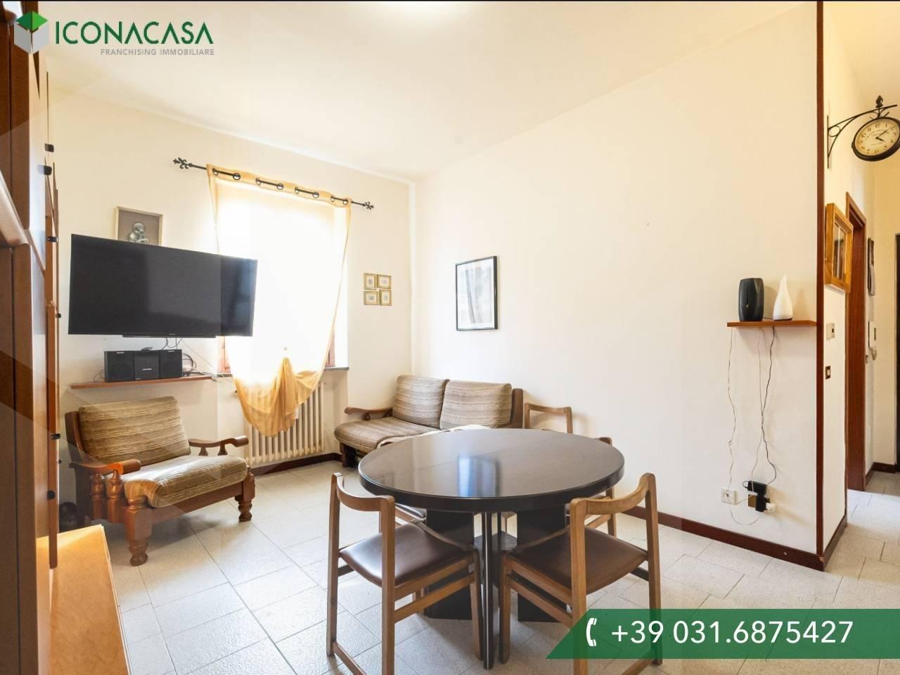 3-salle Appartement à Cabiate, Italy No. 30186