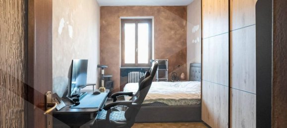 3-salle Appartement à Cabiate, Italy No. 30186 60