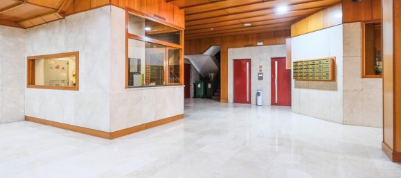 3 chambres Appartement à Zaragoza, Spain No. 63226 30